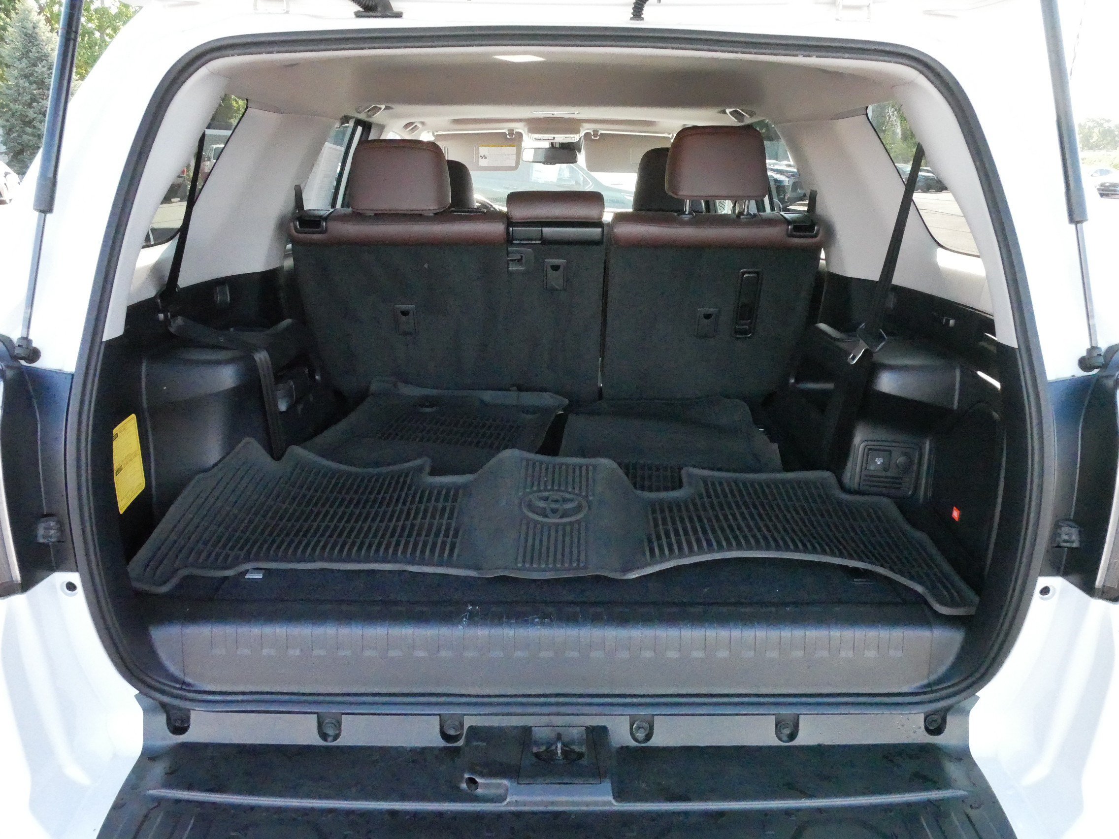 Certified 2023 Toyota 4Runner Limited AWD/4WD image 18