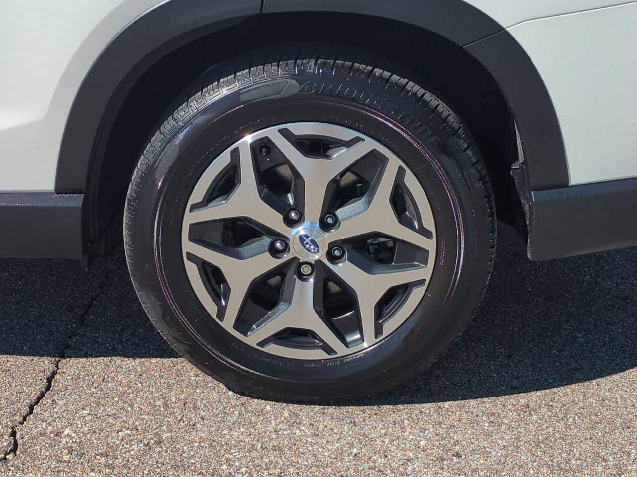 Certified 2024 Subaru Forester Premium AWD/4WD image 13