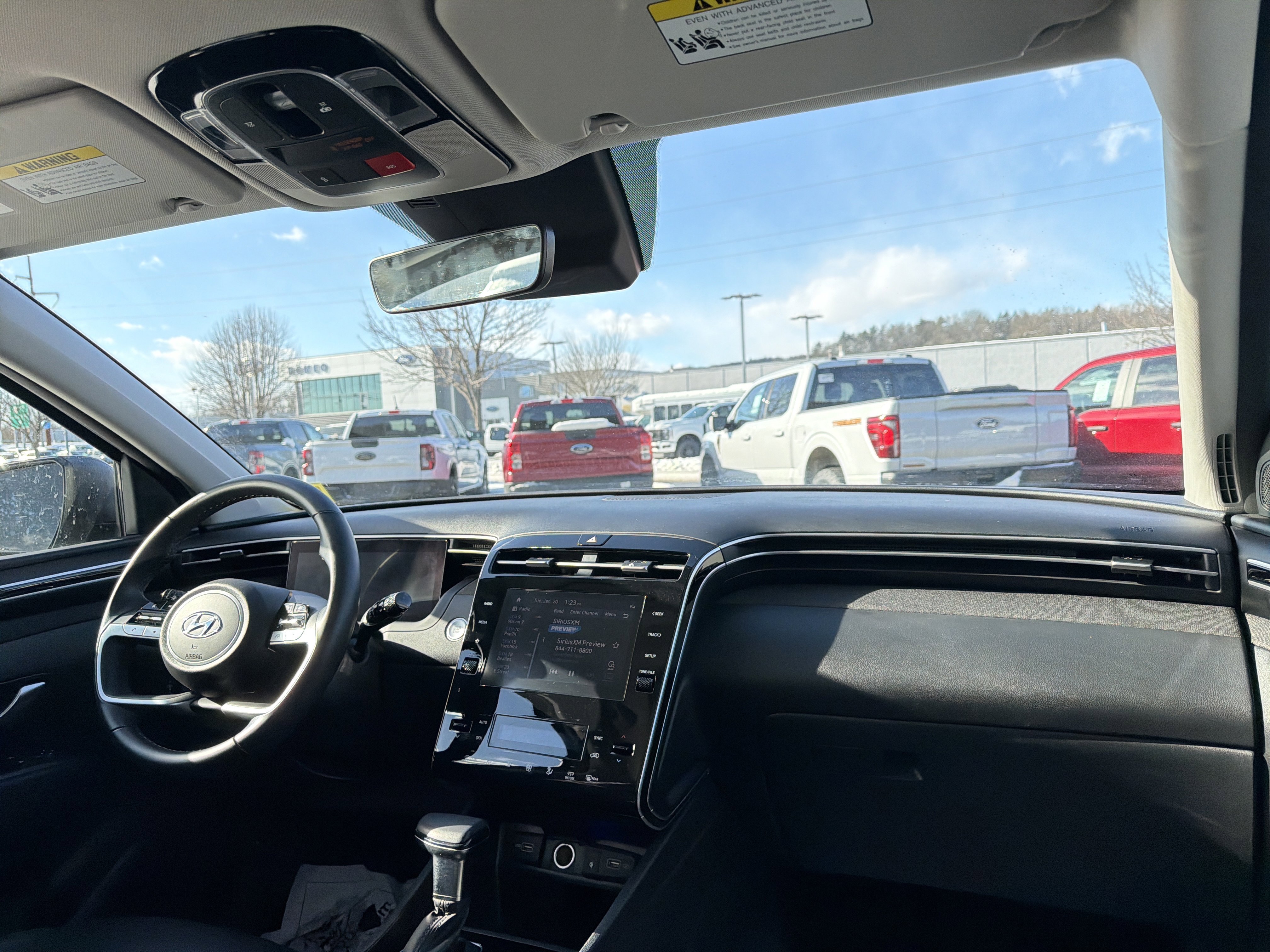 Used 2023 Hyundai Tucson SEL w/ Convenience Package image 16