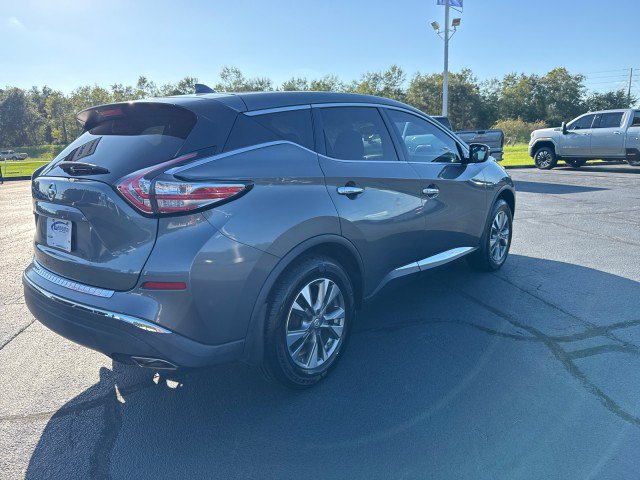 Used 2017 Nissan Murano S w/ Navigation Package FWD image 3