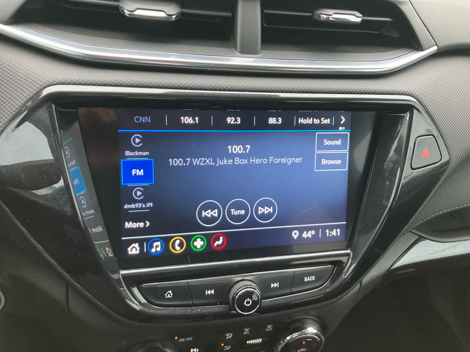 Used 2023 Chevrolet TrailBlazer LT w/ Convenience Package AWD/4WD image 17