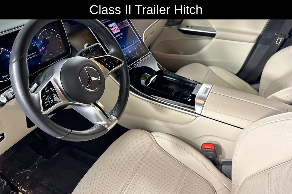 Used 2024 Mercedes-Benz GLC 300 4MATIC image 12