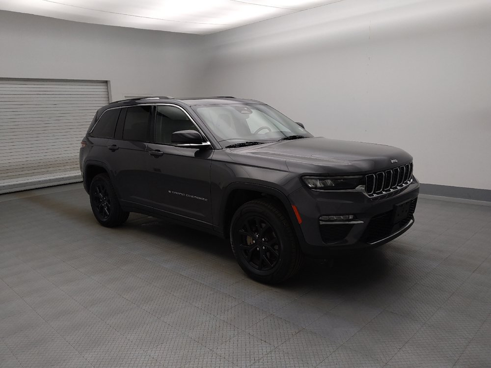 Used 2022 Jeep Grand Cherokee Limited RWD image 11