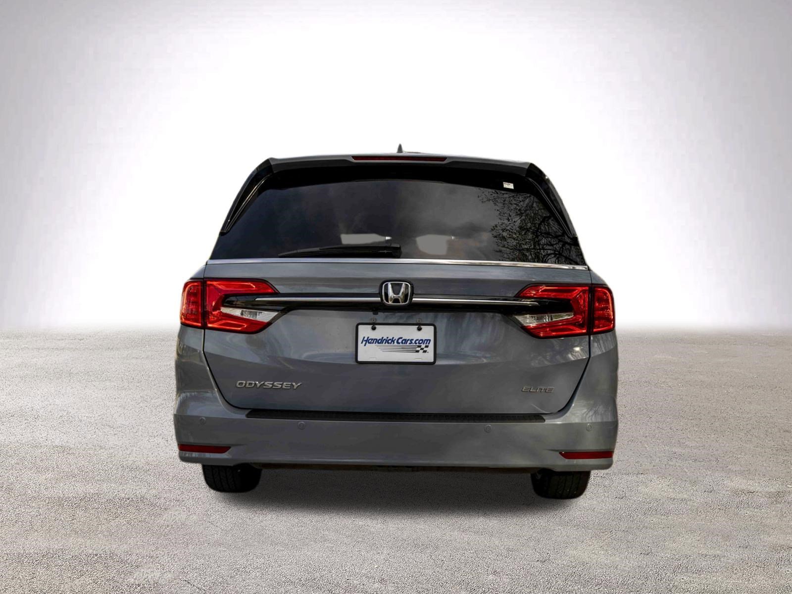 Used 2024 Honda Odyssey Elite image 8