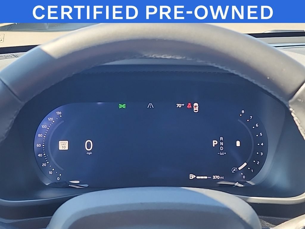 Certified 2026 Volvo XC40 B5 Plus AWD/4WD image 27