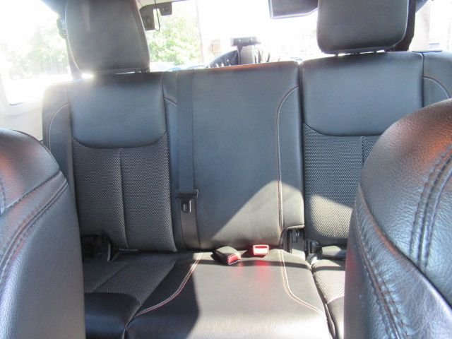 Used 2016 Jeep Wrangler Unlimited Sahara image 19
