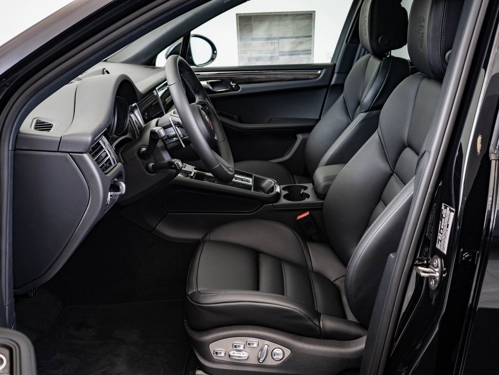 New 2026 Porsche Macan S image 5