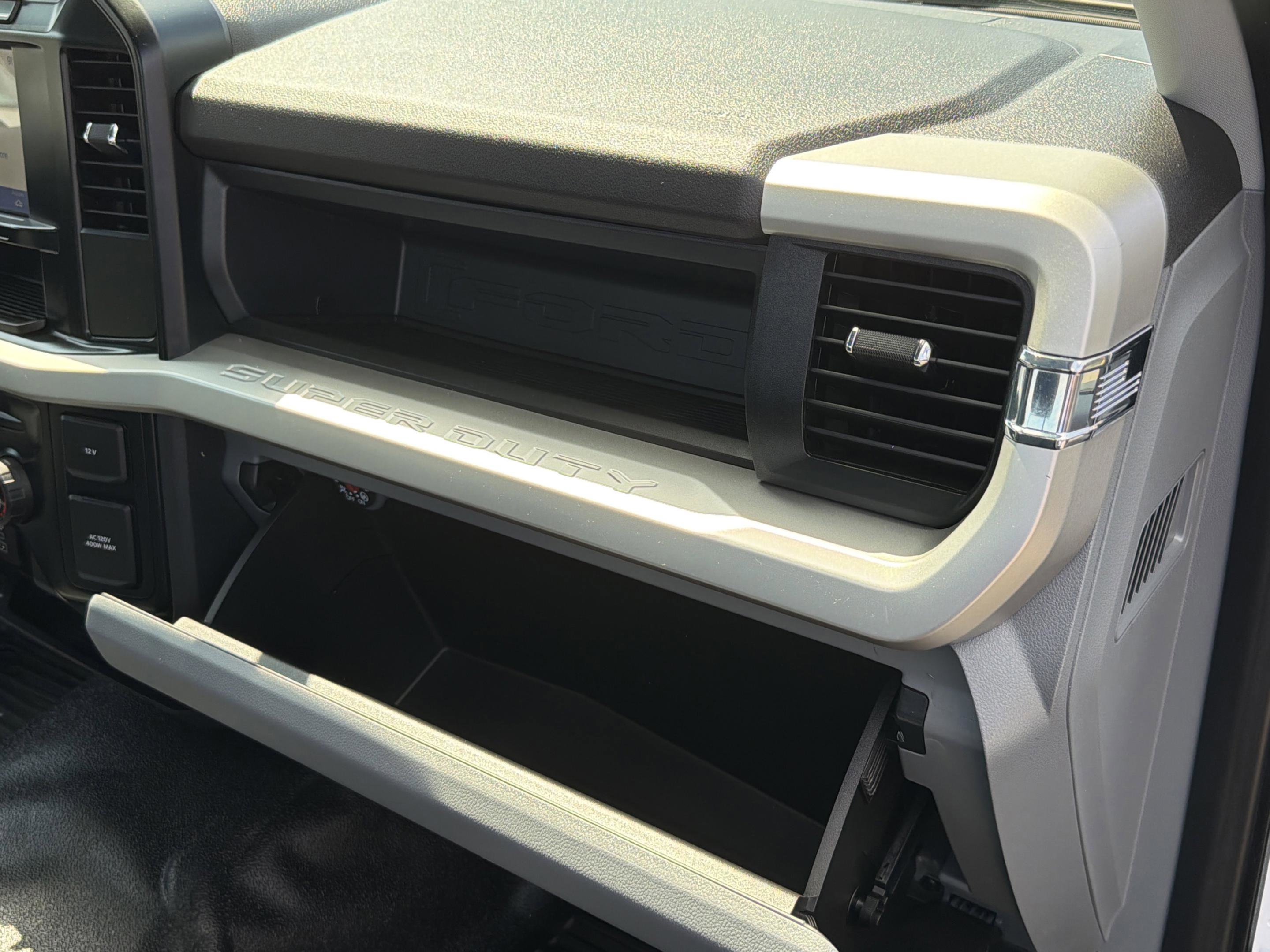 Used 2024 Ford F350 XL w/ 360-Degree Camera Package image 24