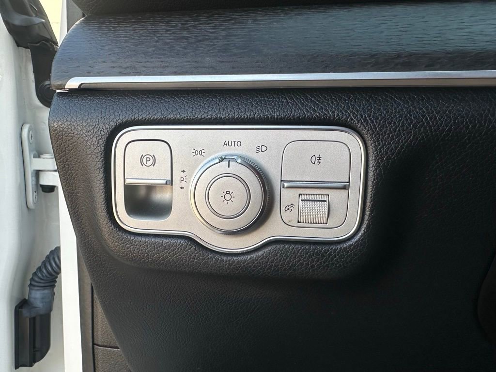 Used 2021 Mercedes-Benz GLE 350 4MATIC image 53