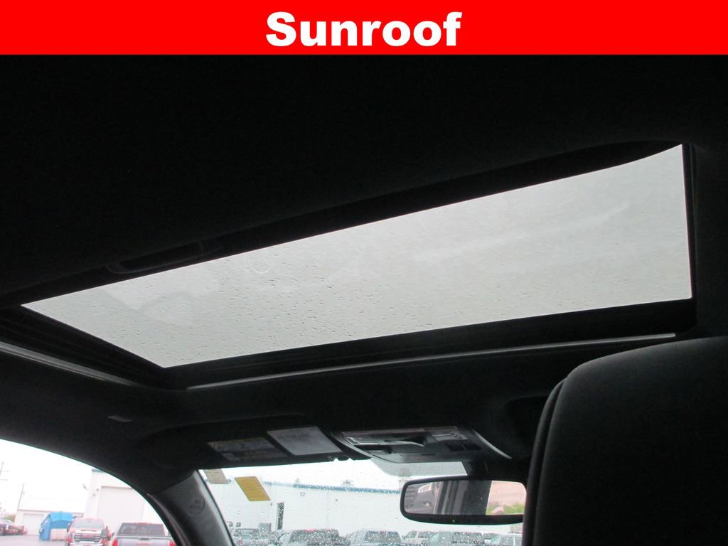 Used 2020 Toyota Tacoma Limited image 19