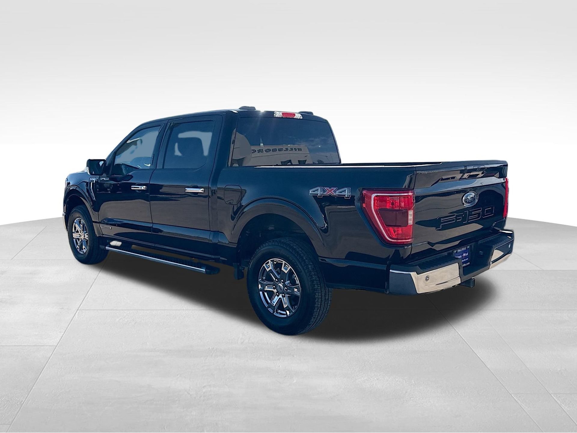 Used 2023 Ford F150 XLT w/ Equipment Group 302A High image 10