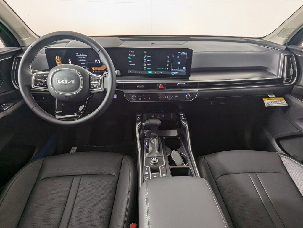 New 2025 Kia Sorento S w/ Panoramic Sunroof Package image 15