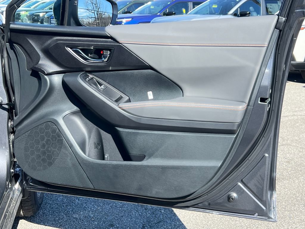 New 2026 Subaru Crosstrek 2.5i Limited w/ Crosstrek Mirror Package image 7