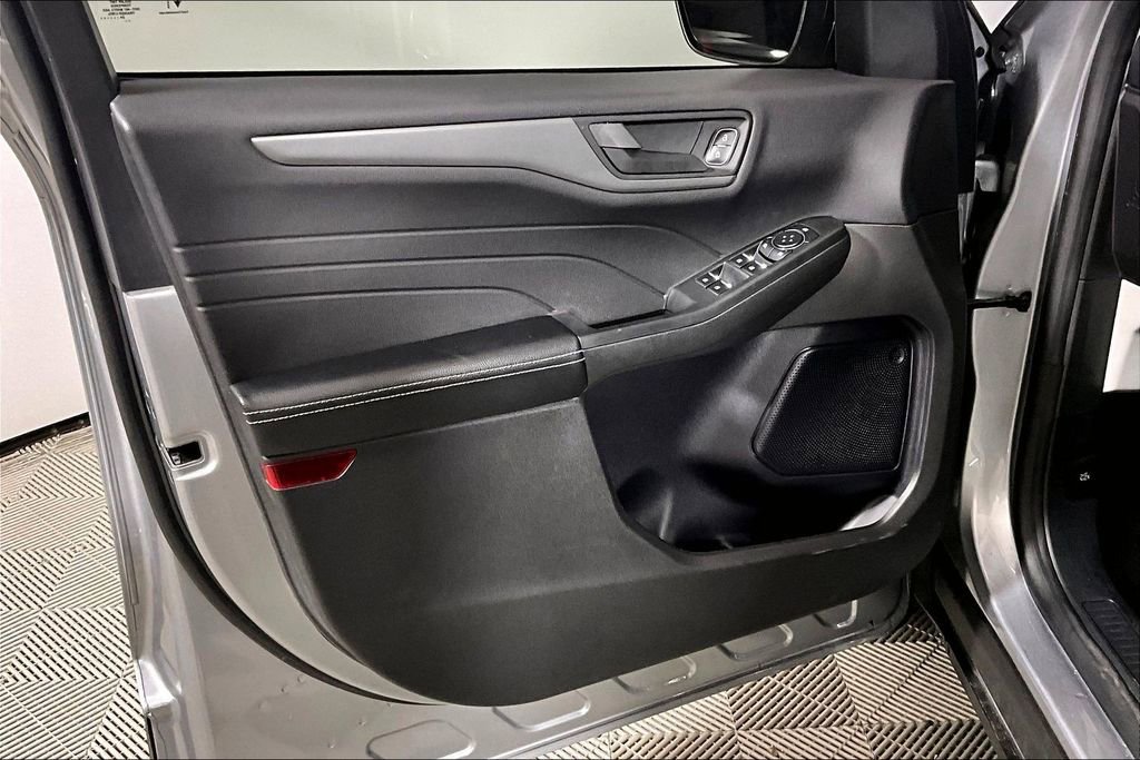 Certified 2024 Ford Escape Active w/ Tech Pack #1 FWD image 18