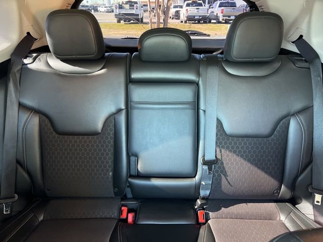 Used 2018 Jeep Compass Latitude w/ Popular Equipment Group image 16