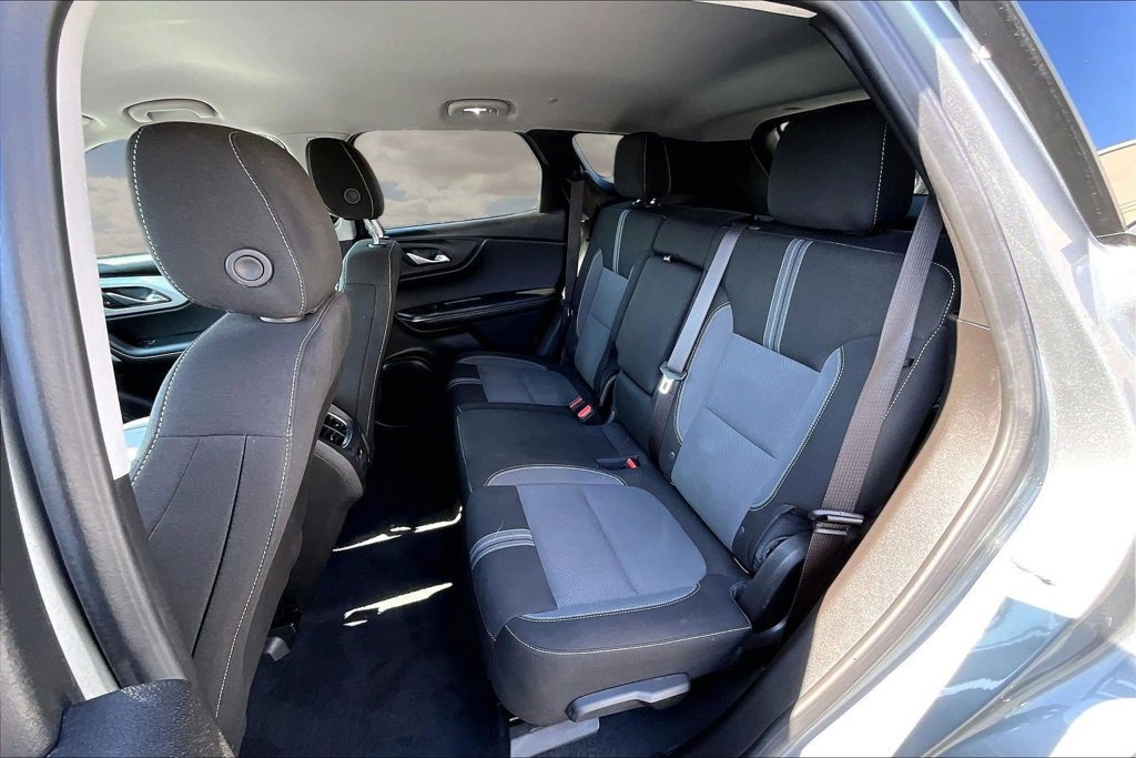 Used 2024 Chevrolet Blazer LT w/ Convenience Package FWD image 22