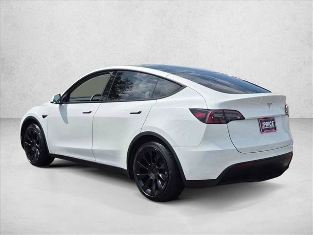 Used 2024 Tesla Model Y Long Range RWD image 8