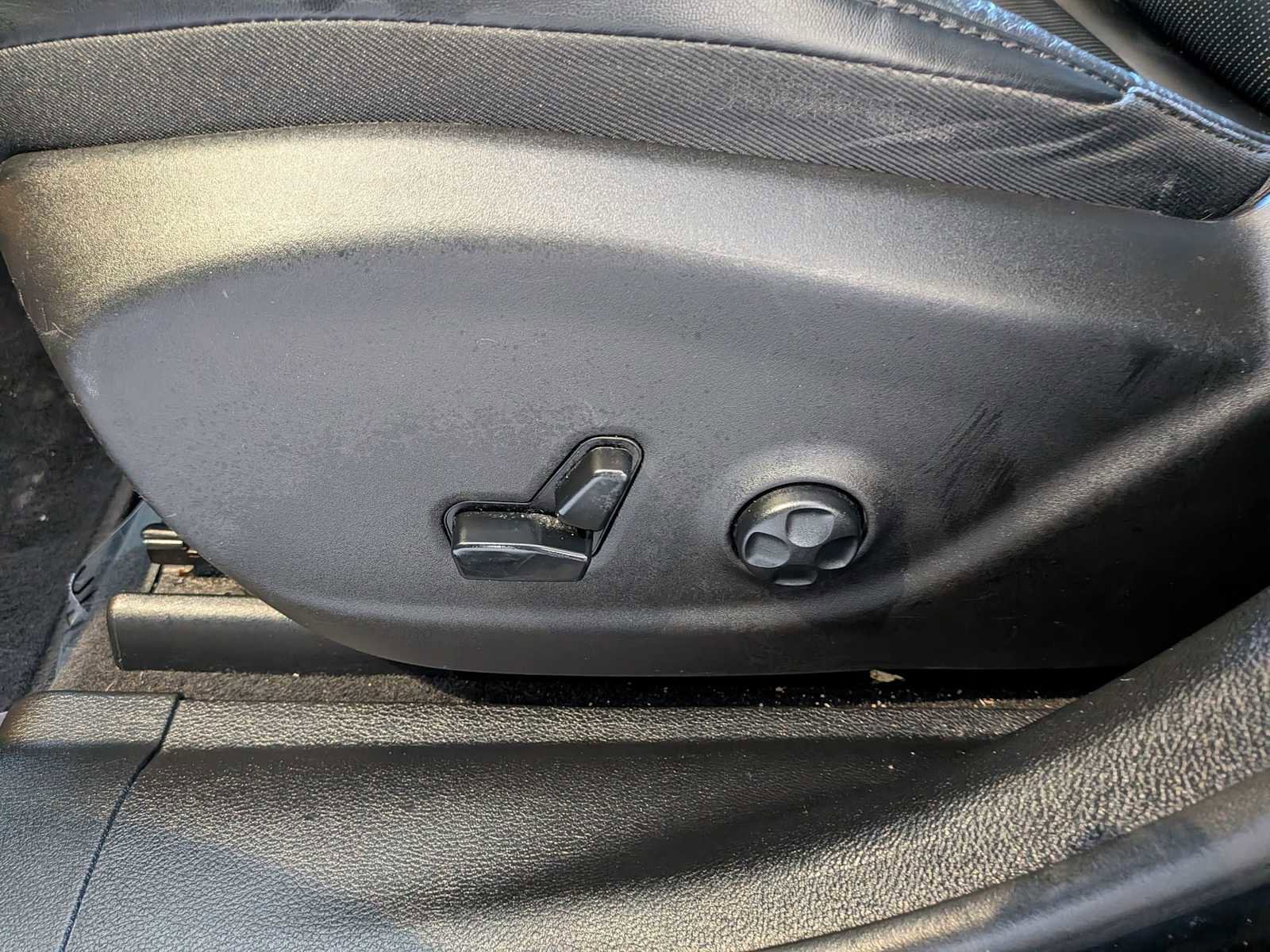 Certified 2020 Jeep Cherokee Limited image 16