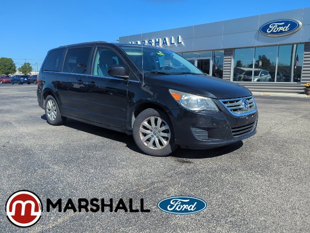 Used 2014 Volkswagen Routan SE
