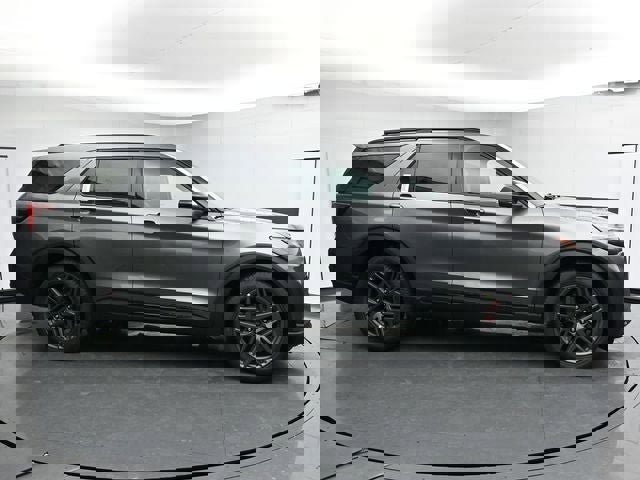 New 2026 Ford Explorer ST w/ Sun And Sound Package AWD/4WD image 13