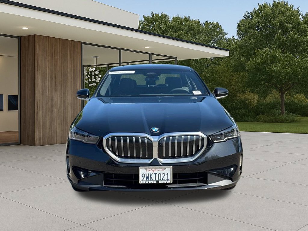 Used 2026 BMW 530i w/ Premium Package RWD image 4