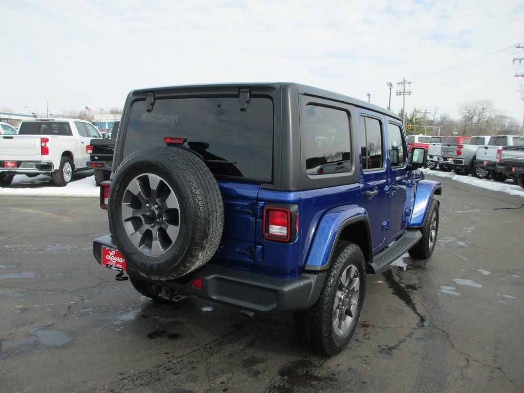 Used 2018 Jeep Wrangler Unlimited Sahara image 4