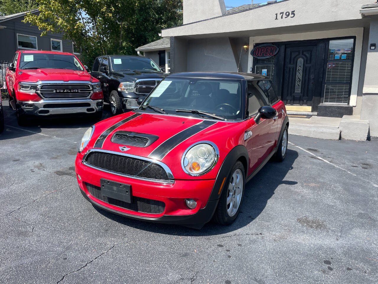 Used 2010 MINI Cooper S FWD image 2