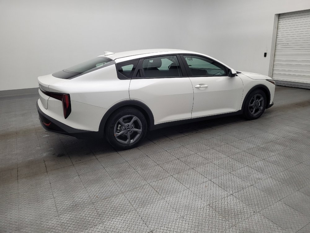 Used 2025 Kia K4 LXS image 10