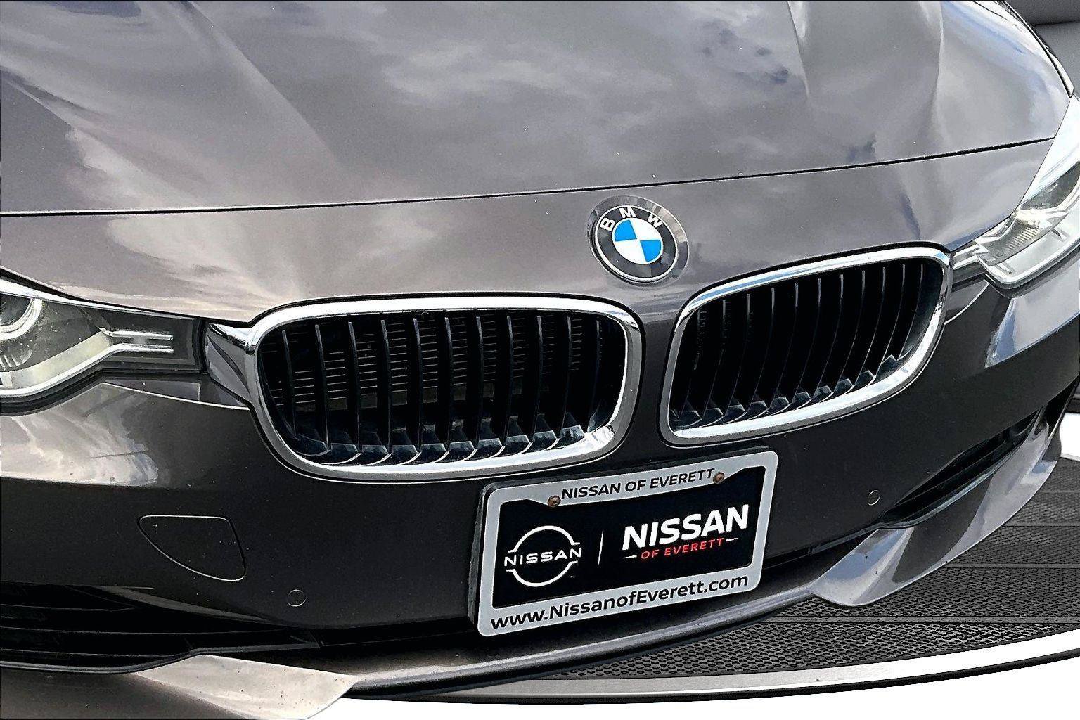Used 2014 BMW 328i xDrive Sedan AWD/4WD image 32