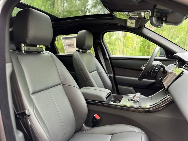 New 2026 Land Rover Range Rover Velar S AWD/4WD image 21