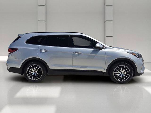 Used 2017 Hyundai Santa Fe FWD image 6