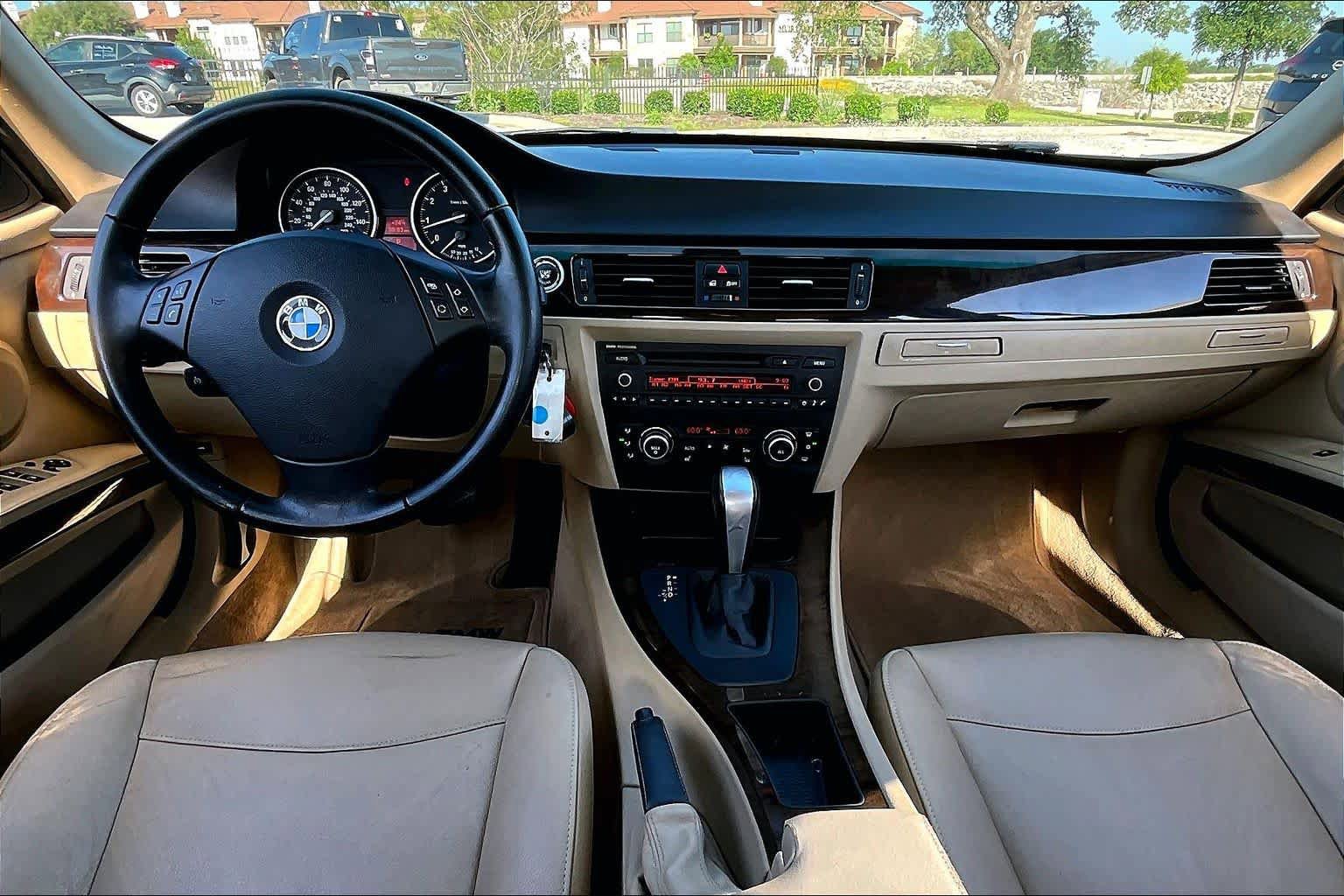 Used 2011 BMW 328i Sedan RWD image 15