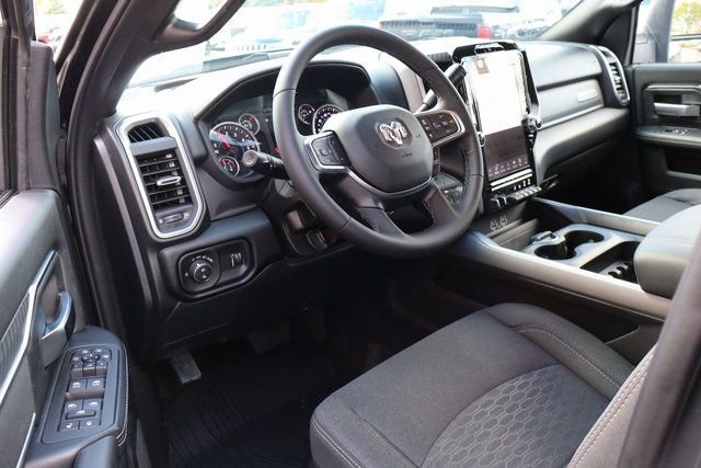 Used 2025 RAM 2500 Big Horn AWD/4WD image 13