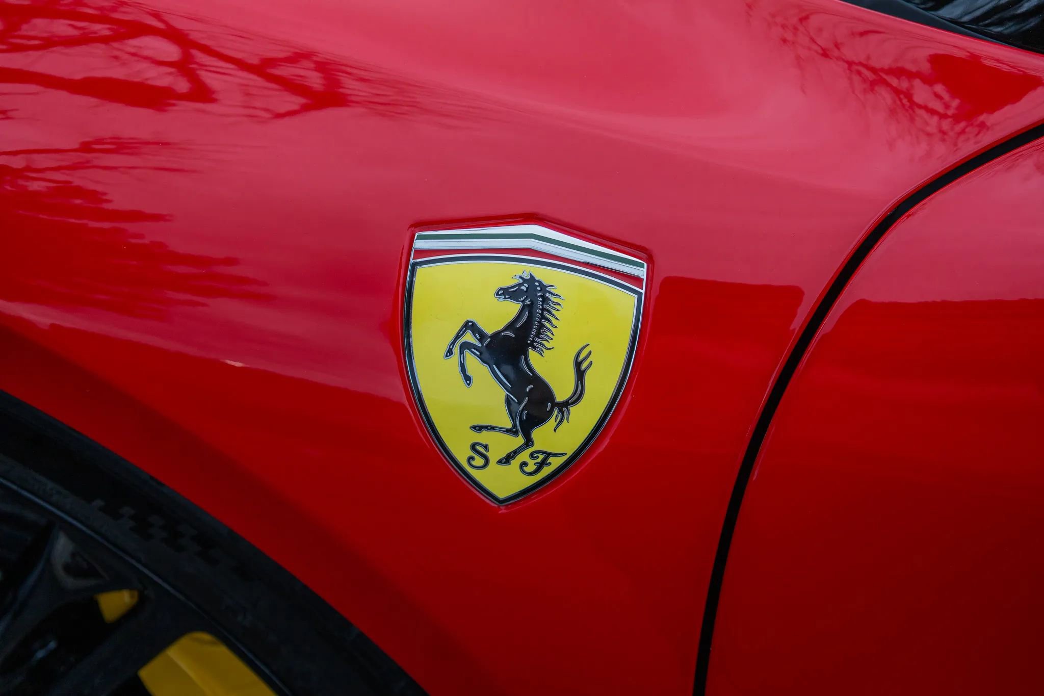 Used 2025 Ferrari 296 GTB RWD image 12