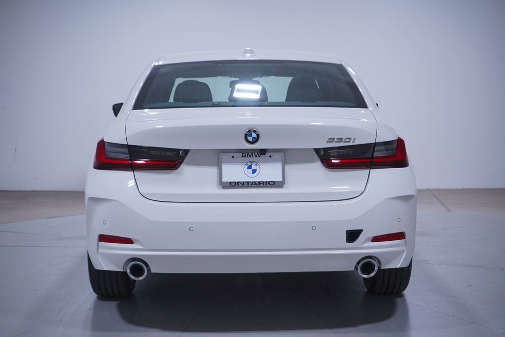 New 2026 BMW 330i Sedan image 5