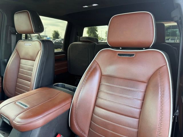 Used 2024 GMC Sierra 2500 Denali Ultimate w/ Max Trailering Package AWD/4WD image 9