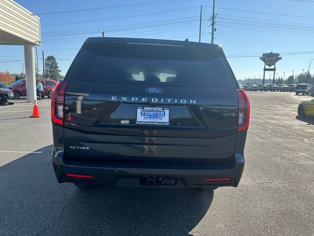New 2025 Ford Expedition Active image 4