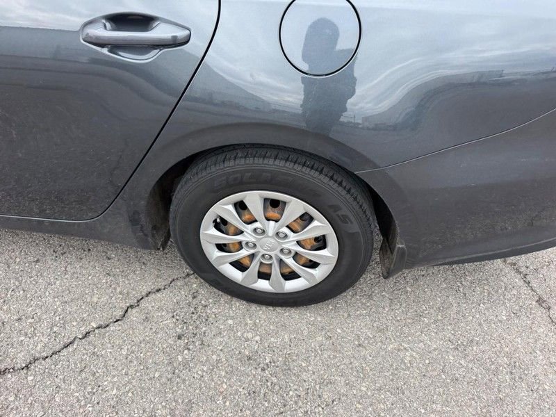 Used 2019 Kia Forte Sedan image 5