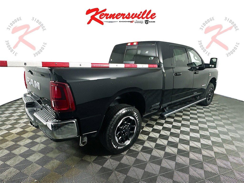 New 2025 RAM 3500 Laramie image 7