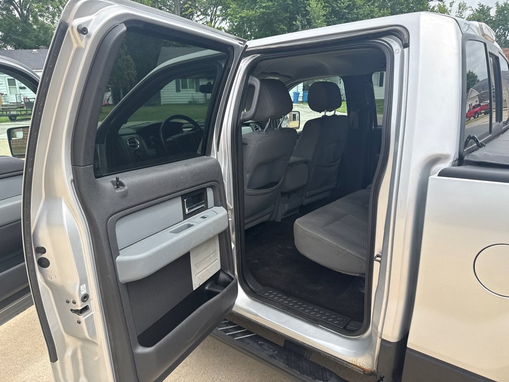 Used 2013 Ford F150 XLT w/ Luxury Equipment Group AWD/4WD image 12