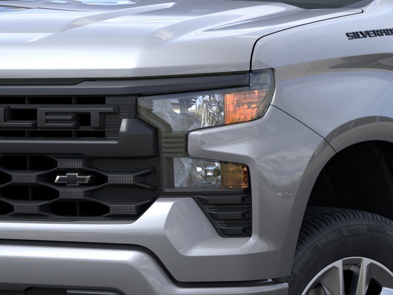 New 2026 Chevrolet Silverado 1500 Custom w/ LPO, Dark Essentials Package AWD/4WD image 10