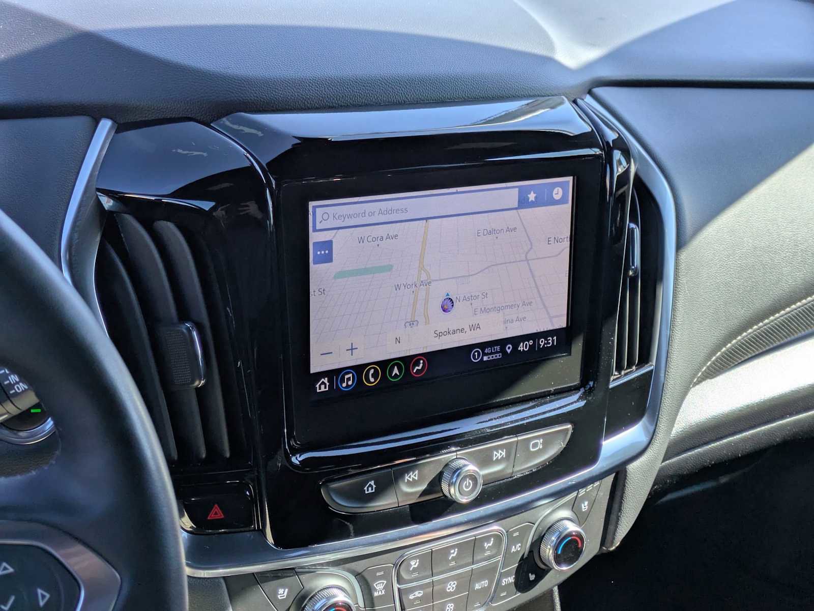 Used 2024 Chevrolet Traverse Premier w/ Redline Edition AWD/4WD image 30