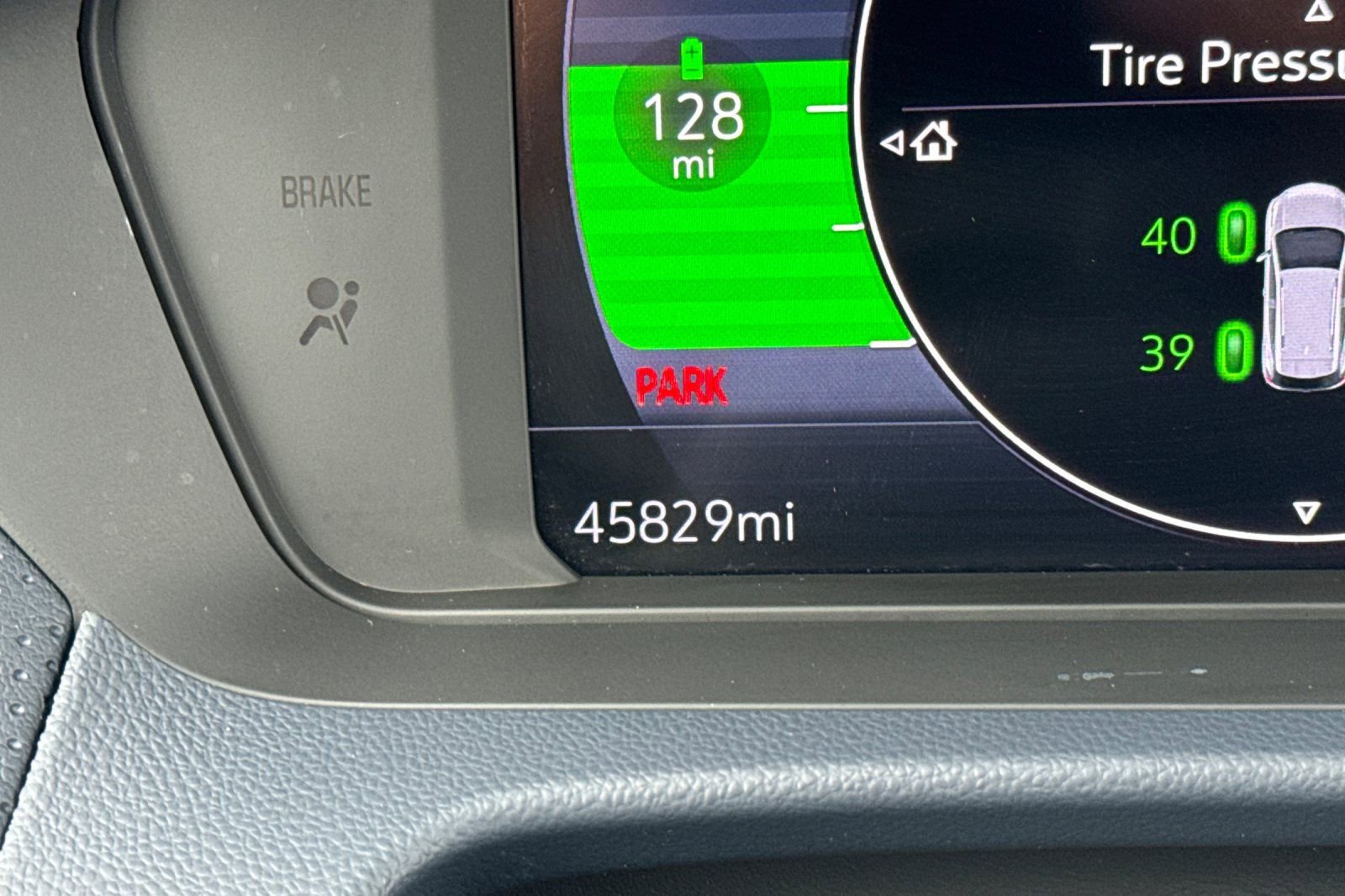 Used 2022 Chevrolet Bolt EUV Premier w/ Super Cruise Package image 28