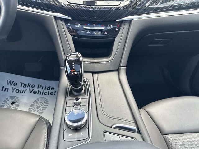 Certified 2024 Cadillac XT6 Premium Luxury w/ LPO, Floor Liner Package AWD/4WD image 53