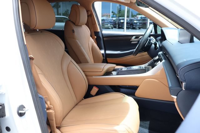 Used 2021 Genesis GV80 2.5T w/ Prestige Package 05 RWD image 24