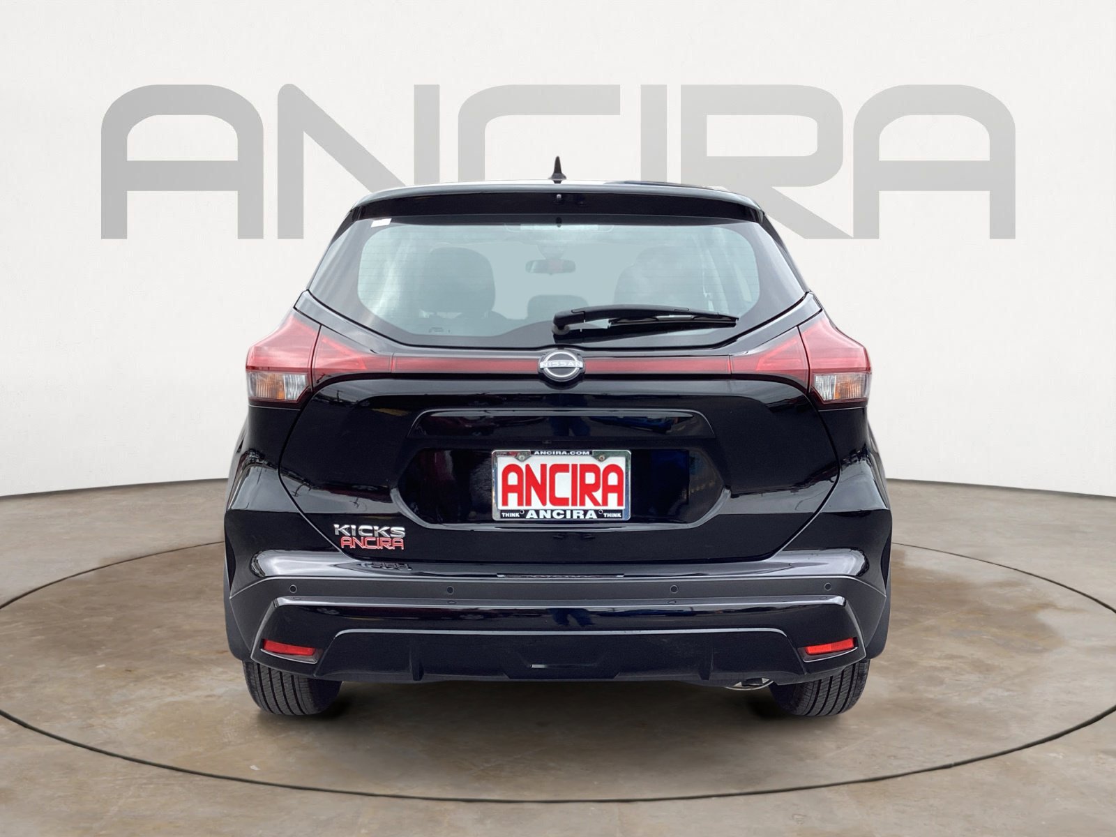 Used 2024 Nissan Kicks S FWD image 11