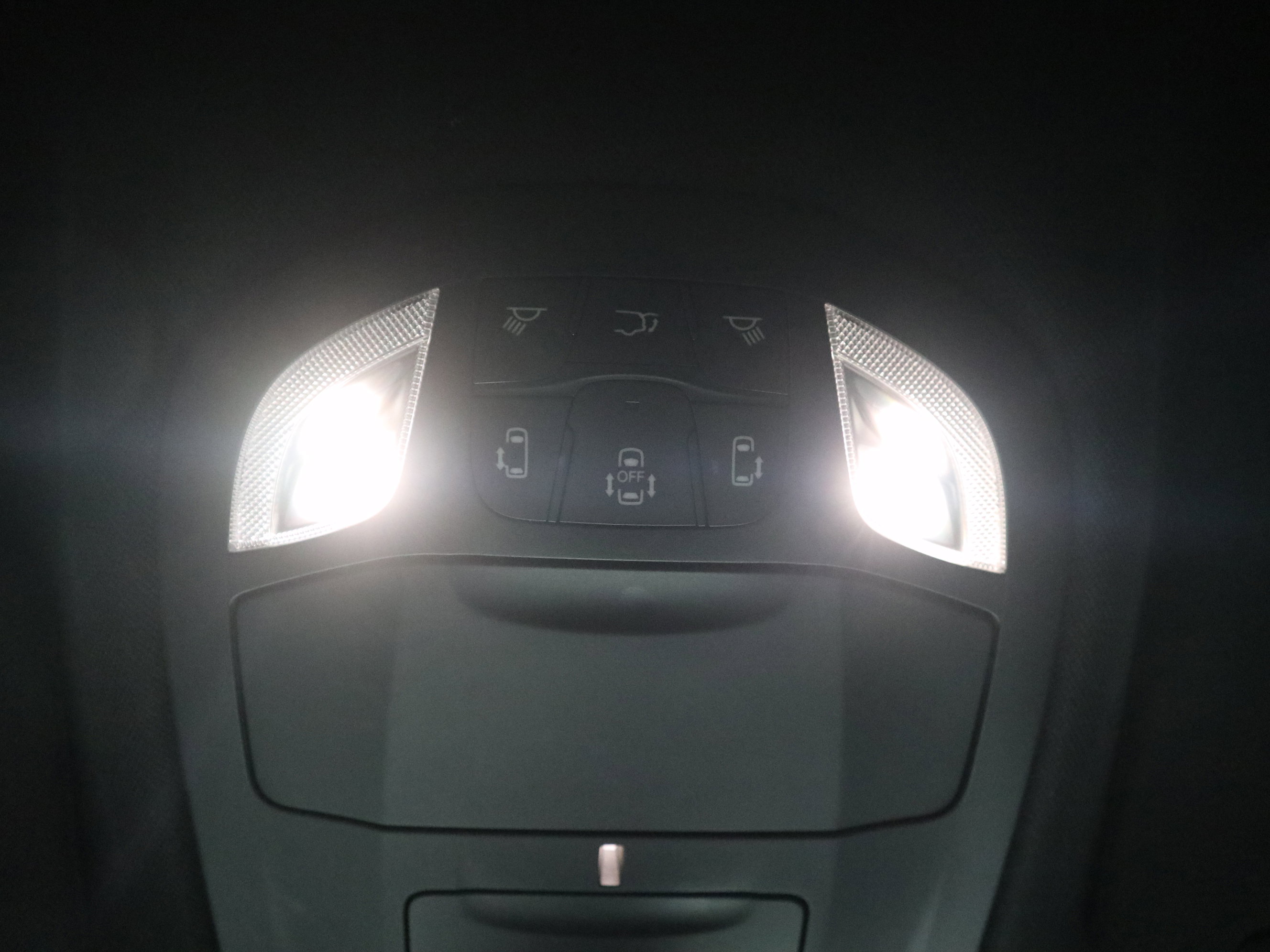 Used 2020 Chrysler Pacifica Touring w/ S Appearance Package image 33