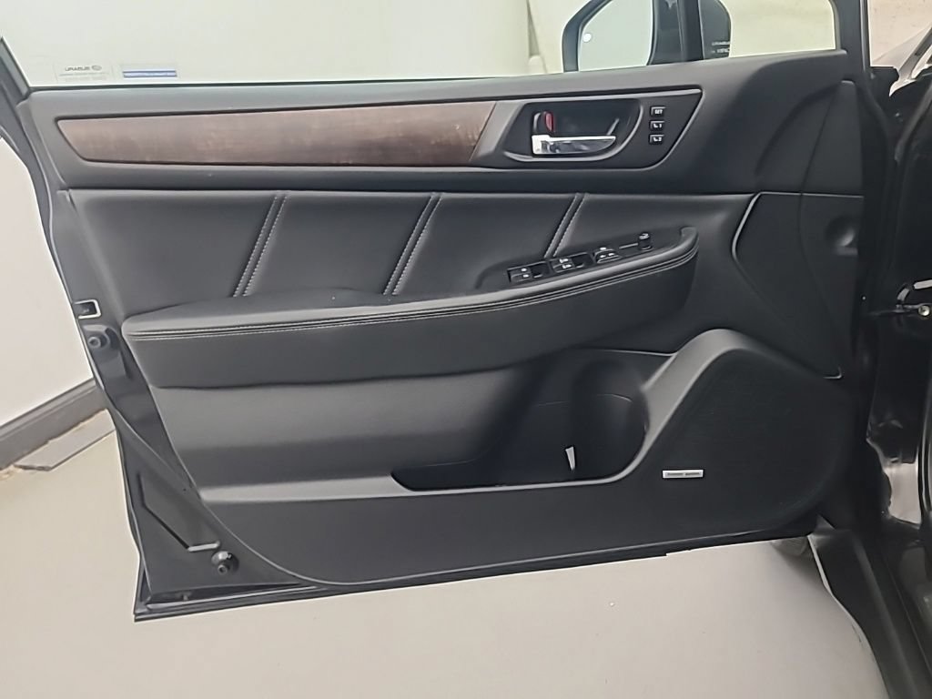 Used 2019 Subaru Outback 2.5i Limited AWD/4WD image 20