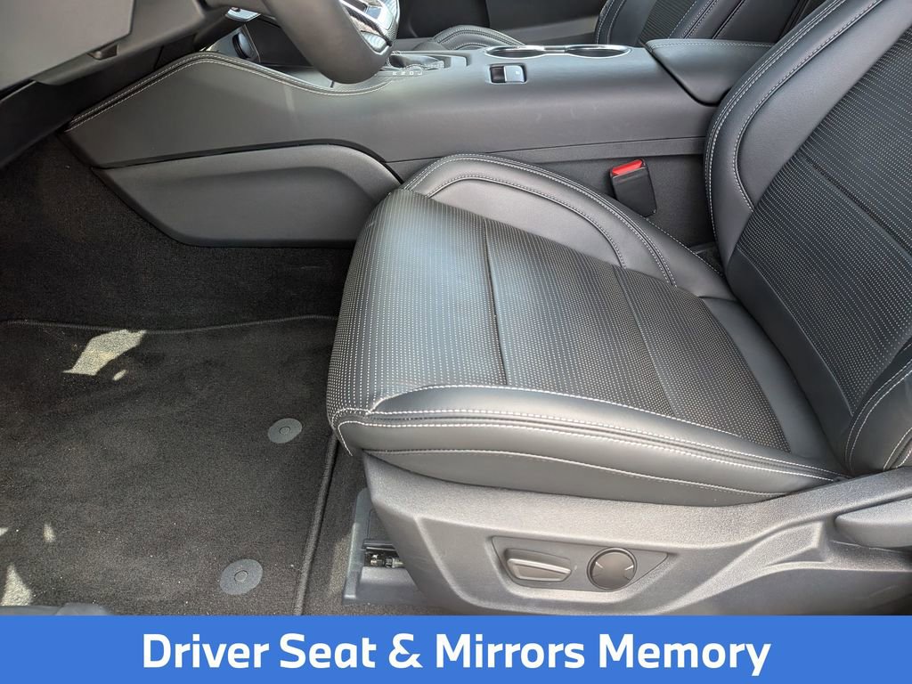 Used 2025 Ford Mustang Premium RWD image 16