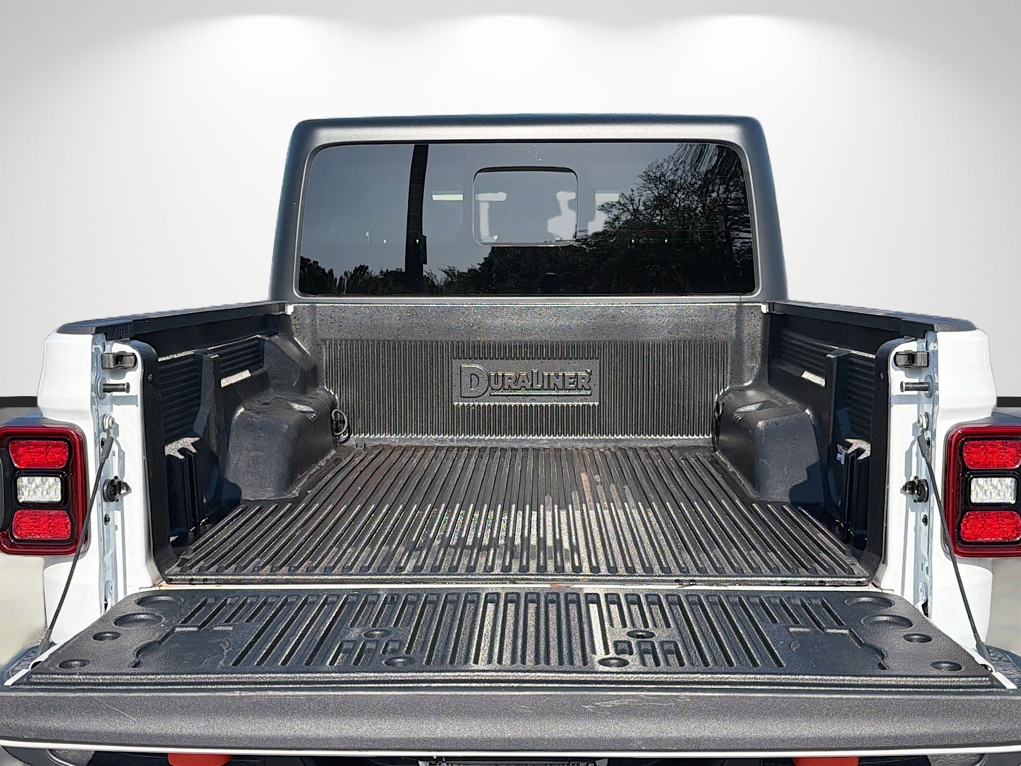 Used 2026 Jeep Gladiator Mojave image 12